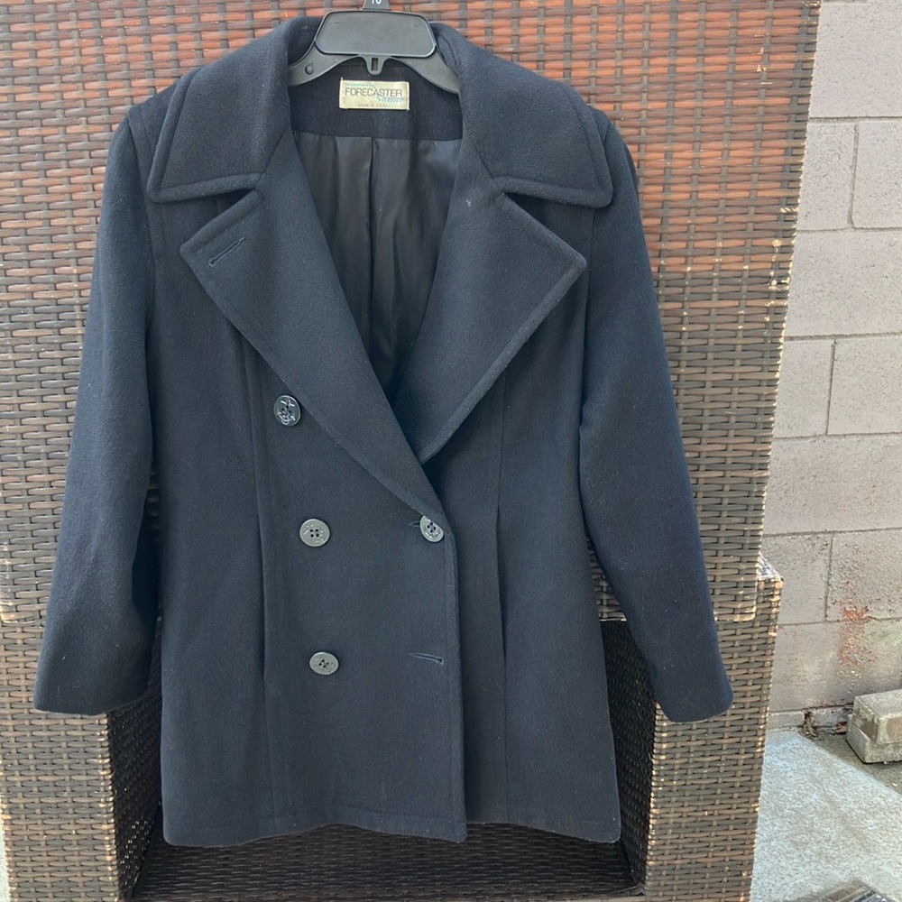 Ladies black classic Pea Coat, lined. No holes or tears.  75% wool/Super warm.
